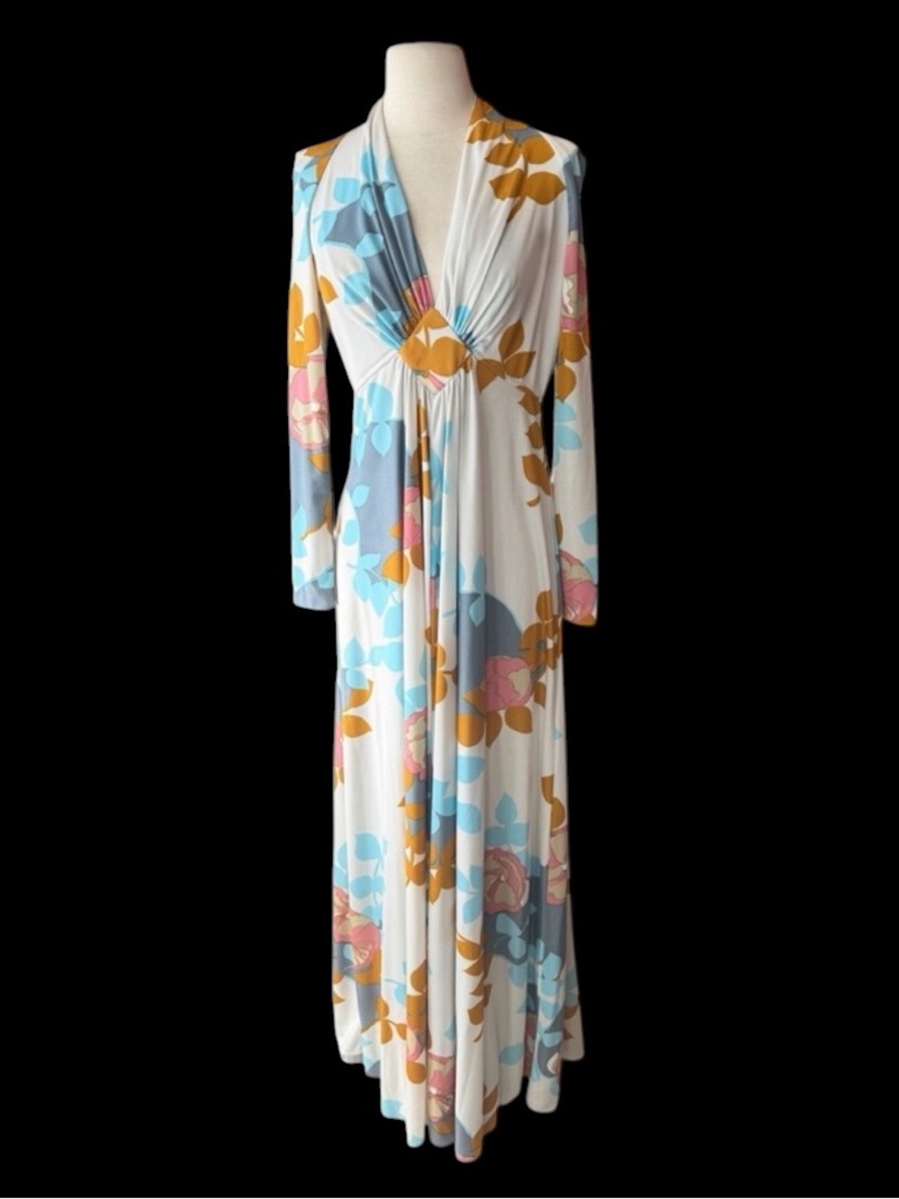 Deadstock w/o Tag 1970s Leslie J. Poly Floral V-Neckline Maxi Hostess Gown